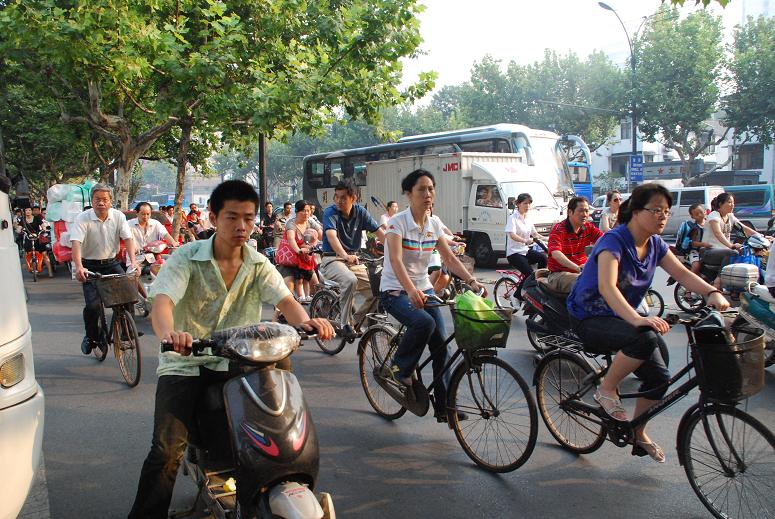 徒歩 一 時間 自転車 だ と