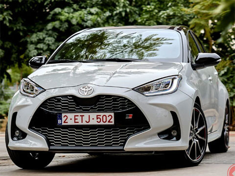 Yaris