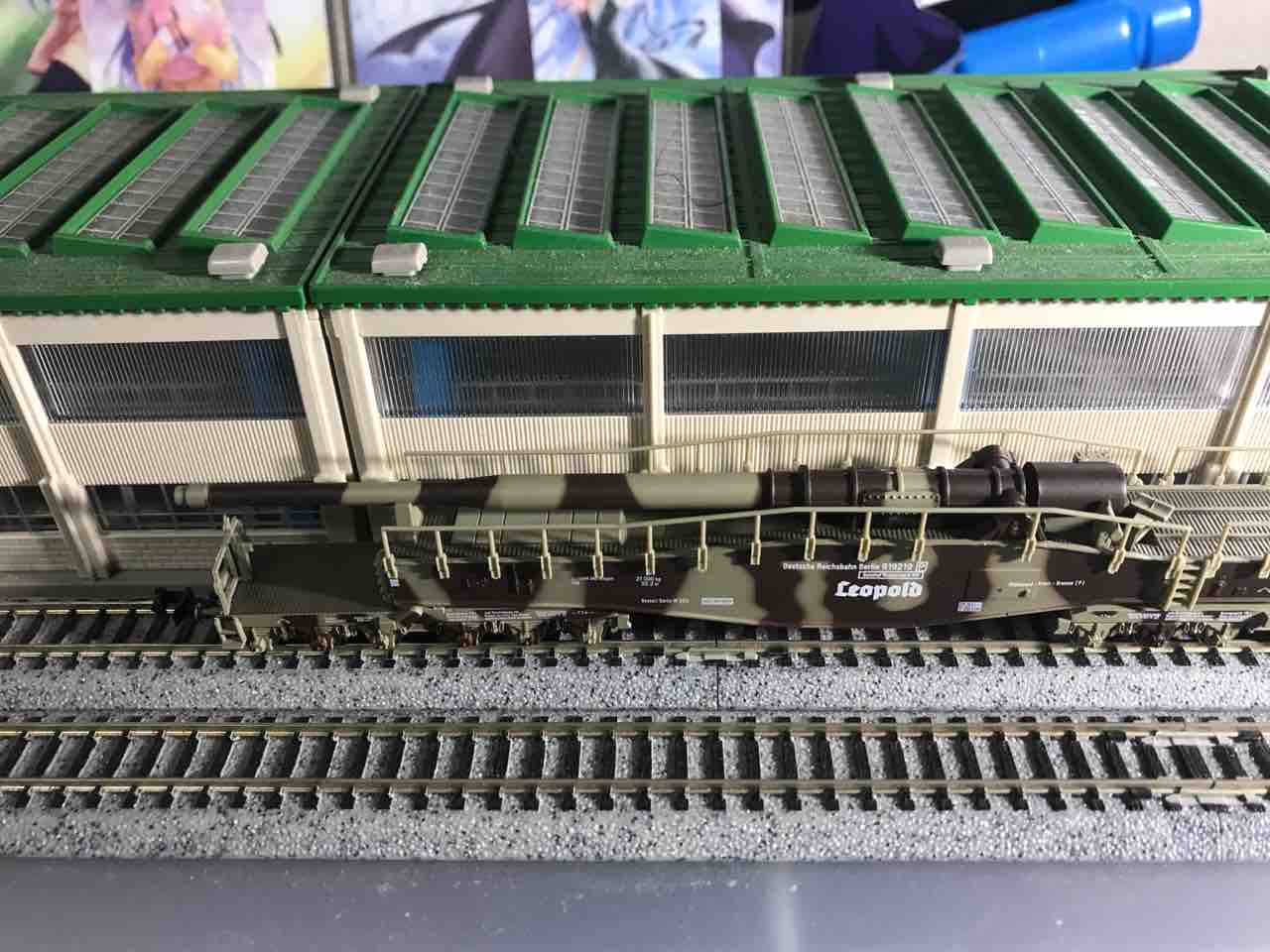 ホビートレイン K5列車砲 レオポルド 入線 : 夏島鉄道