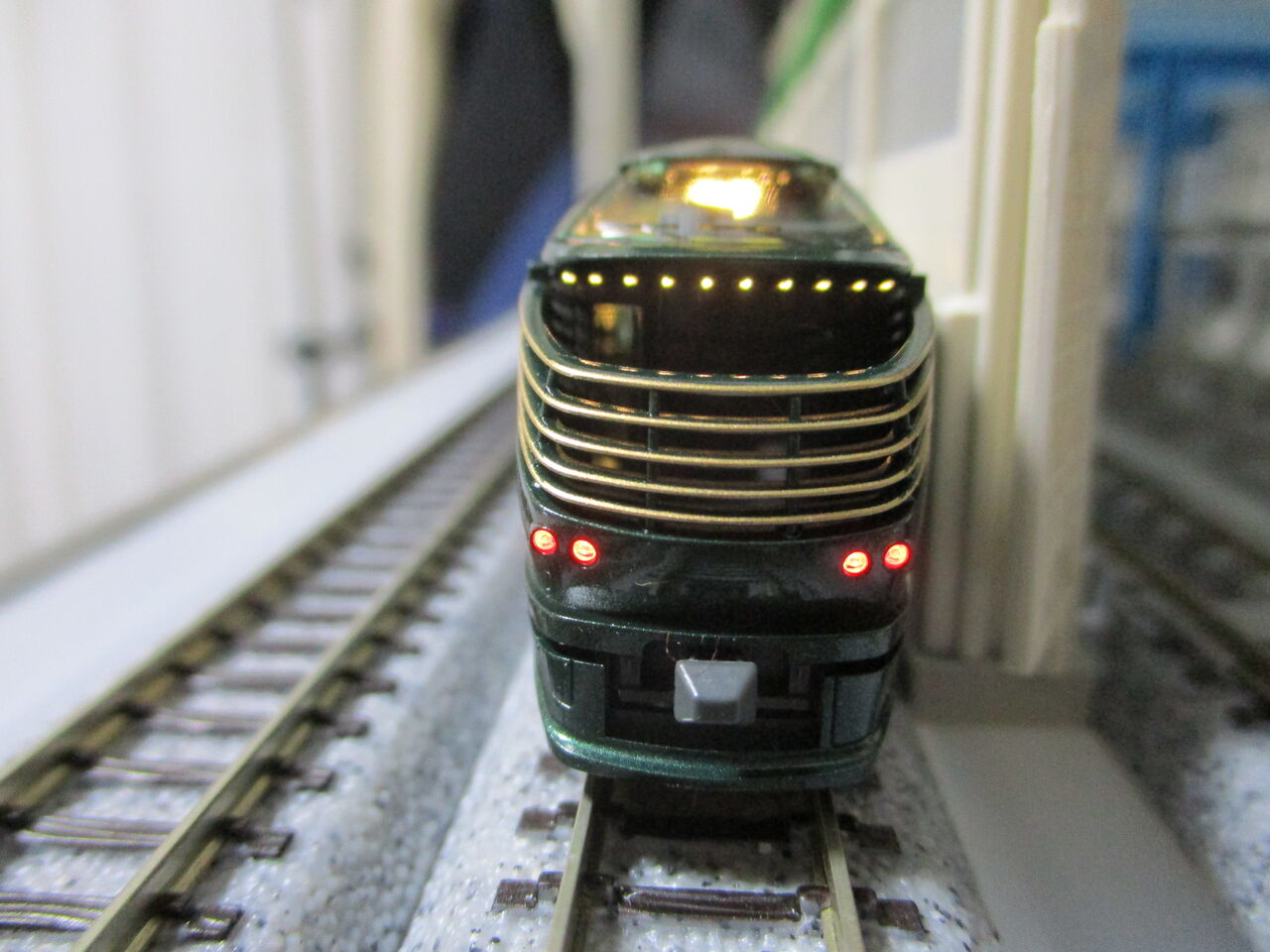 KATO 特別企画品 87系「TWILIGHT EXPRESS 瑞風」内装取付 KATO 特別企画品 87系「TWILIGHT EXPRESS 瑞風」内装取付 鉄道模型