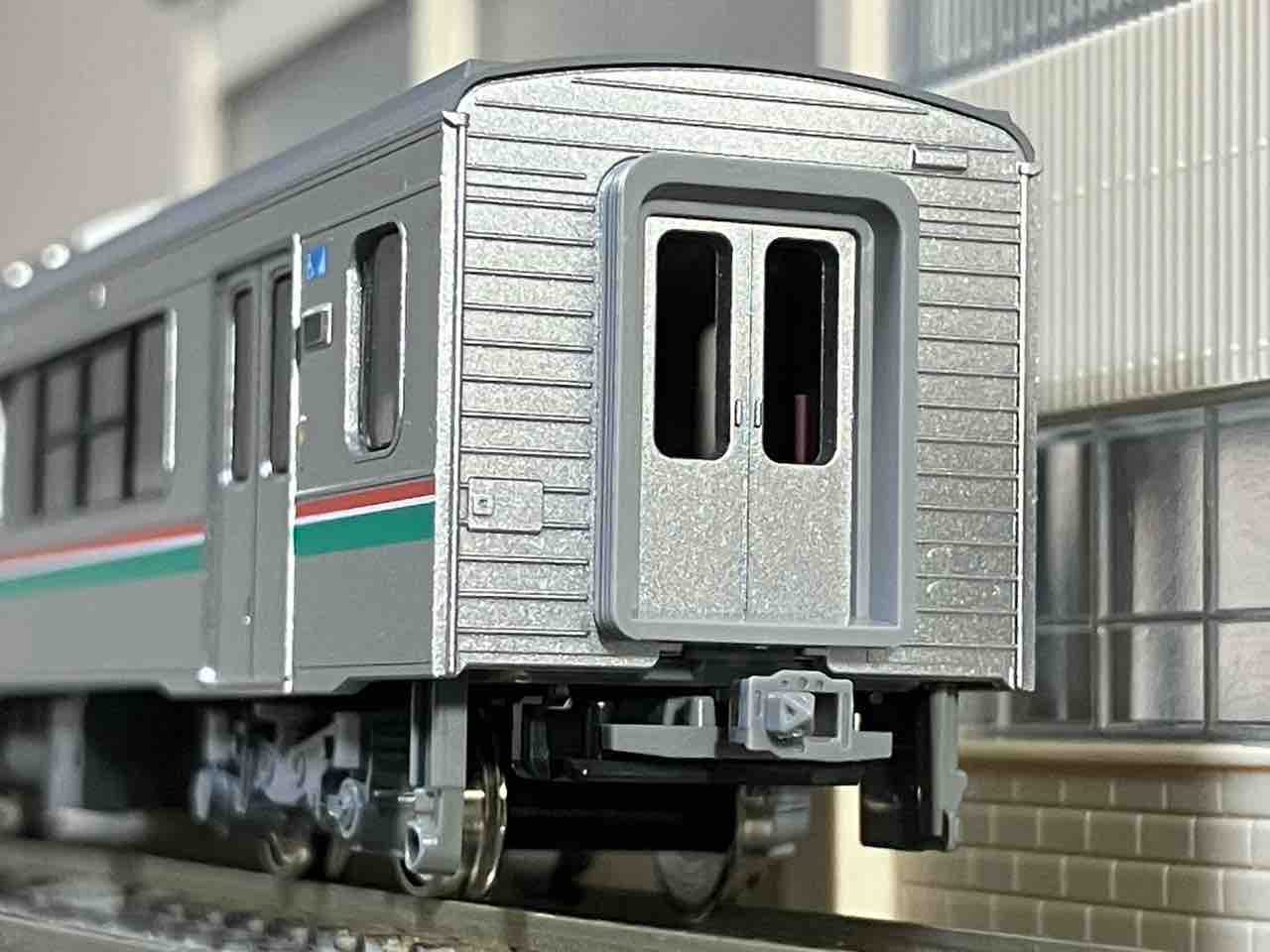 KATO 701系1000番台 仙台色(2025年ロット) 入線 : 夏島鉄道