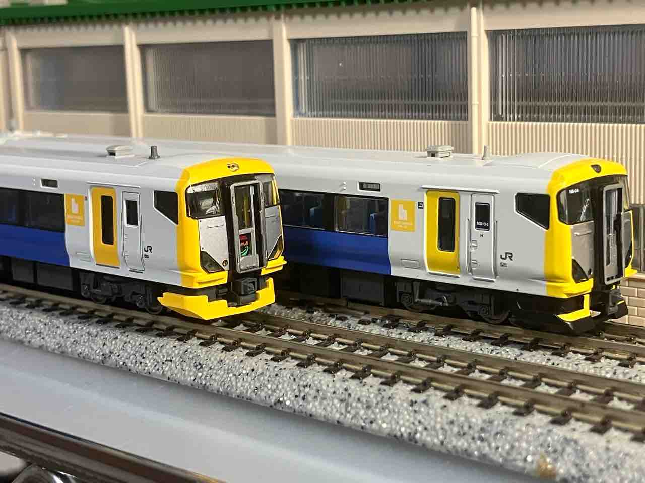 マイクロエース E257系500番台 原型スカート 入線 : 夏島鉄道