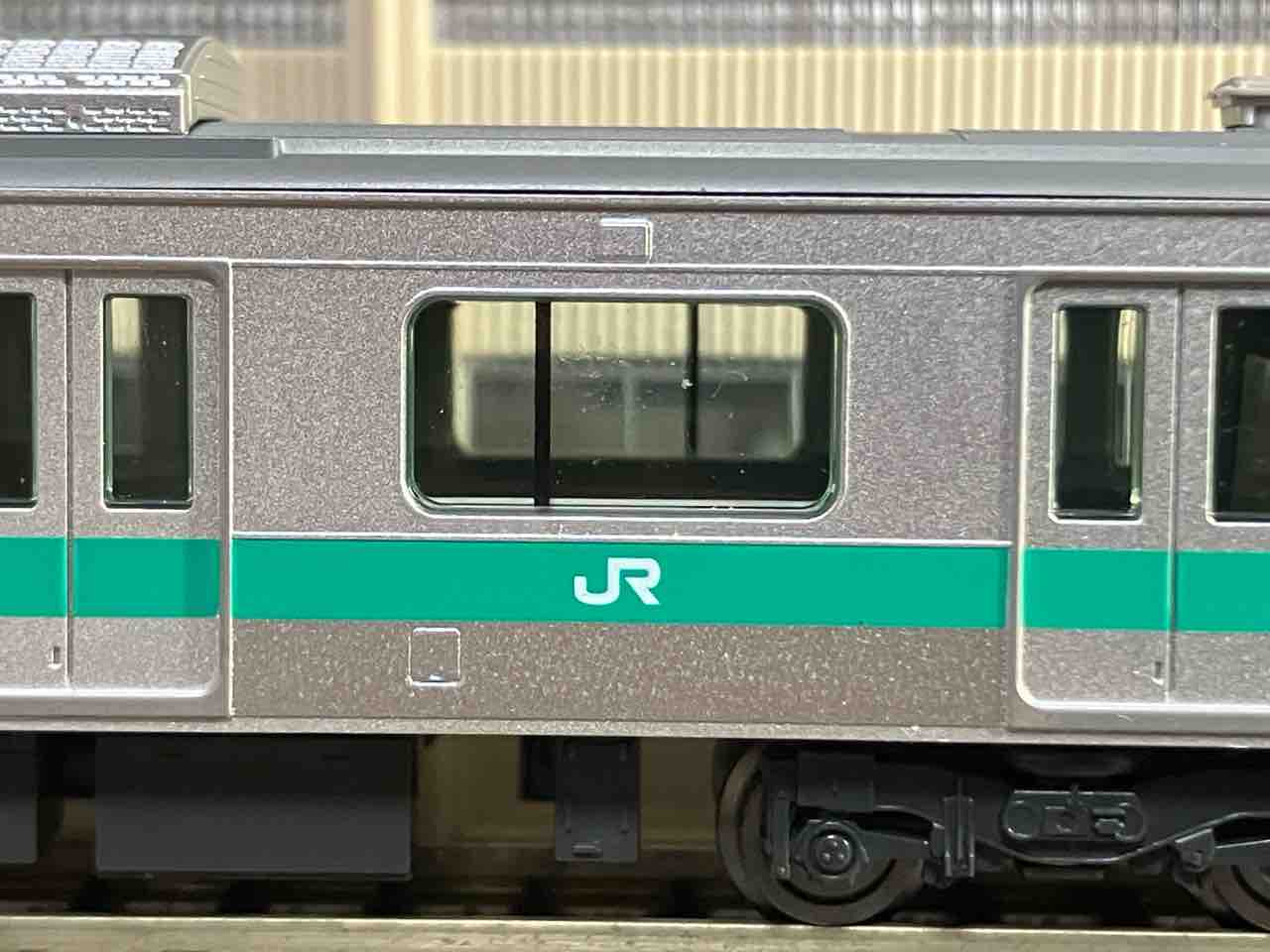 TOMIX E233系2000番台 常磐線 入線 : 夏島鉄道 TOMIX E233系2000番台 常磐線 入線 : 夏島鉄道