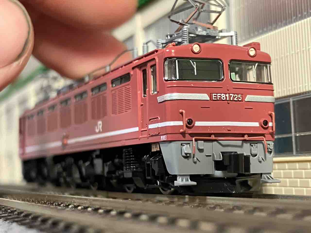 EF81 電気機関車 NFB切り替えスイッチ 在庫〉EF81 JR東日本仕様 双頭連結器 電暖表示灯撤去後【26%OFF