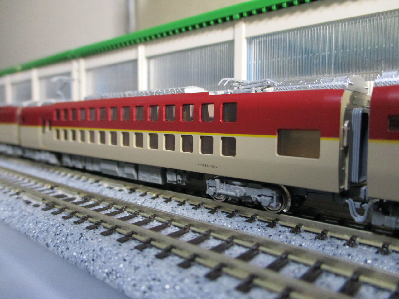 KATO 285系 サンライズエクスプレス リニューアル車 入線 : 夏島鉄道