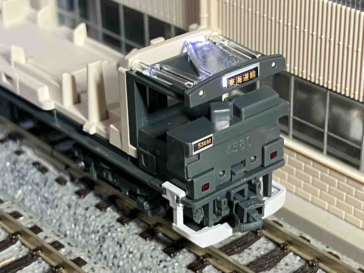 KATO E231系 東海道線仕様(湘南新宿ライン) 入線 : 夏島鉄道