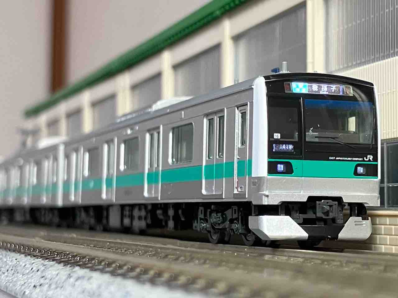 TOMIX 取り次ぐ E233系2000番台 常磐線各駅停車 基本6両セット ※一 TOMIX 取り次ぐ E233系2000番台 常磐線各駅停車 基本6両セット ※一