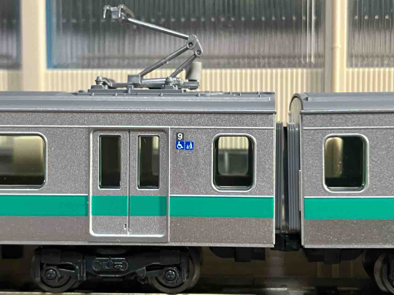 TOMIX E233系2000番台 常磐線 入線 : 夏島鉄道 TOMIX E233系2000番台 常磐線 入線 : 夏島鉄道