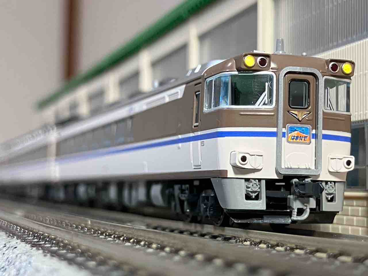 KATO キハ181 はまかぜ KATO キハ181系 はまかぜ 入線 : 夏島鉄道