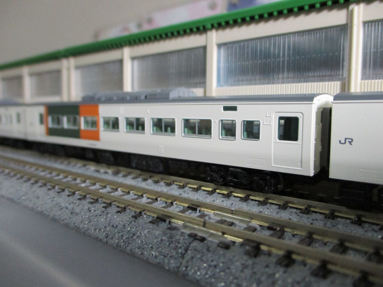 上級者パーツ取付仕上品 JR 185系200番台 踊り子 新塗装 98398 JR 185-200系特急電車(踊り子・新塗装・強化型スカート)セット