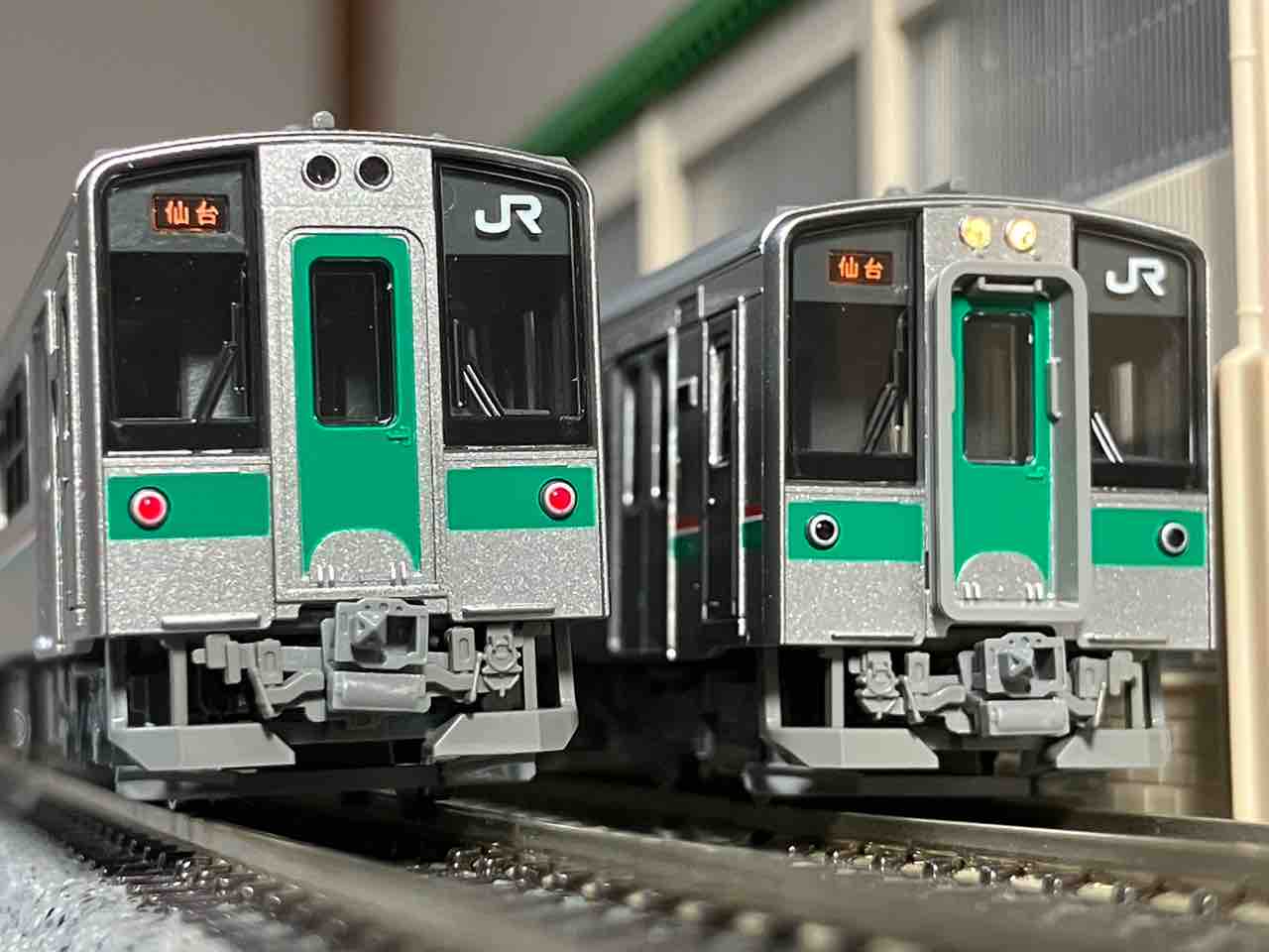 KATO 701系1000番台 仙台色(2025年ロット) 入線 : 夏島鉄道