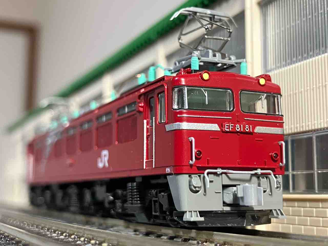 KATO EF81 81 北斗星 入線 : 夏島鉄道
