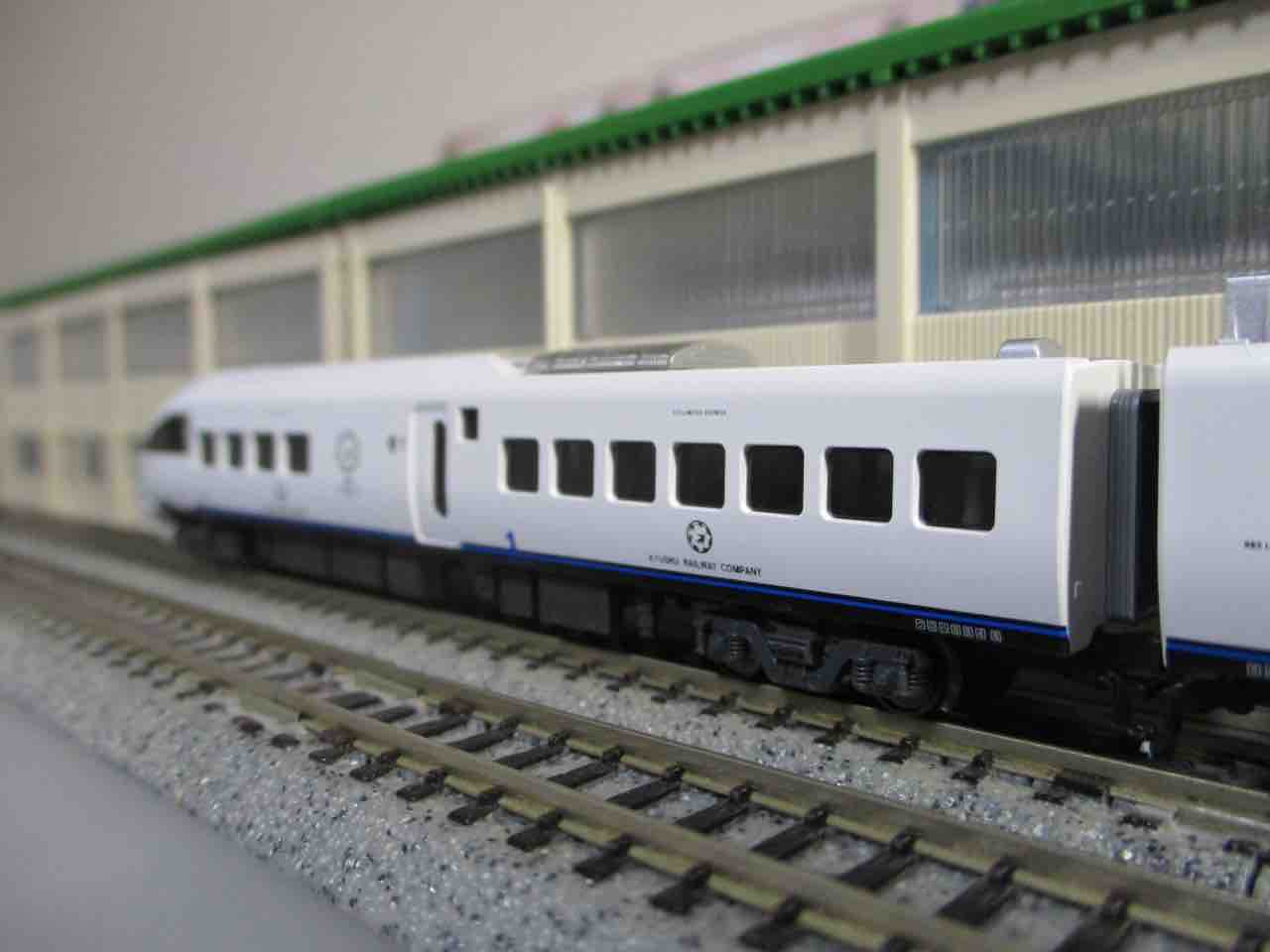 KATO 885系 2次車 アラウンド・ザ・九州 入線 : 夏島鉄道