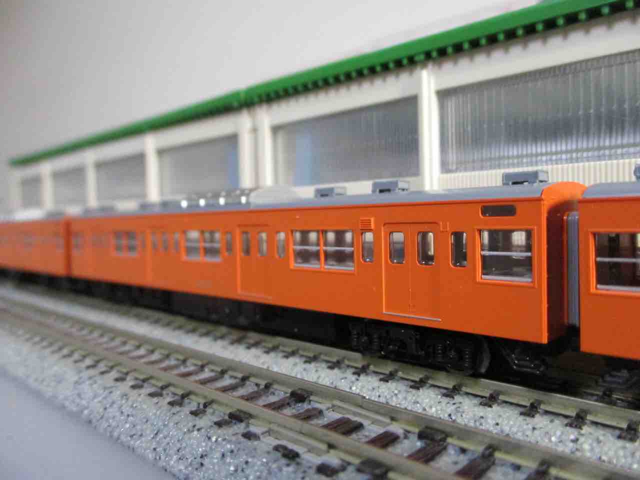 TOMIX 201系 中央線 貫通編成 入線 : 夏島鉄道