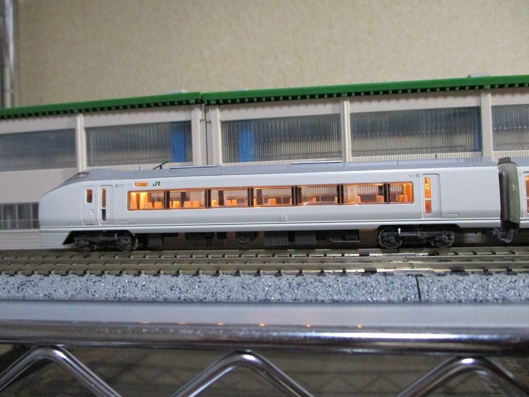 激安KATO 651形スーパーひたち 中古購入のKATO 651系スーパーひたち フルメンテナンス [鉄道
