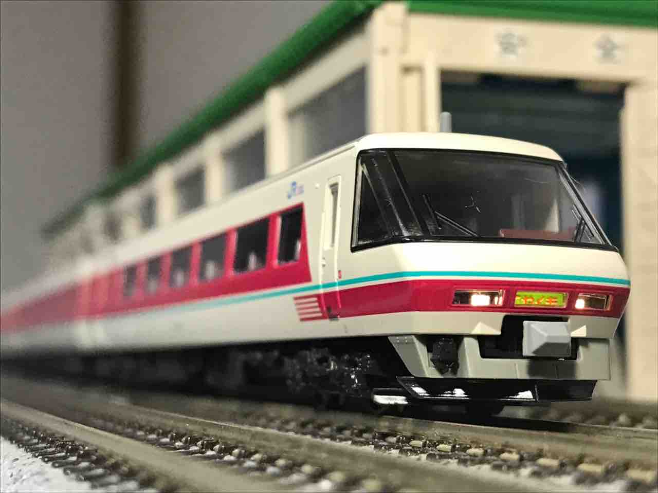 KATO 381系 ゆったりやくも 入線 : 夏島鉄道