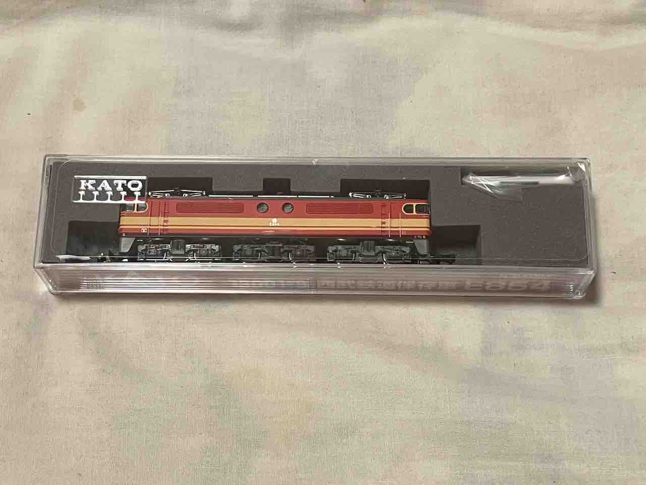 KATO E854 西武鉄道保存車 入線 : 夏島鉄道