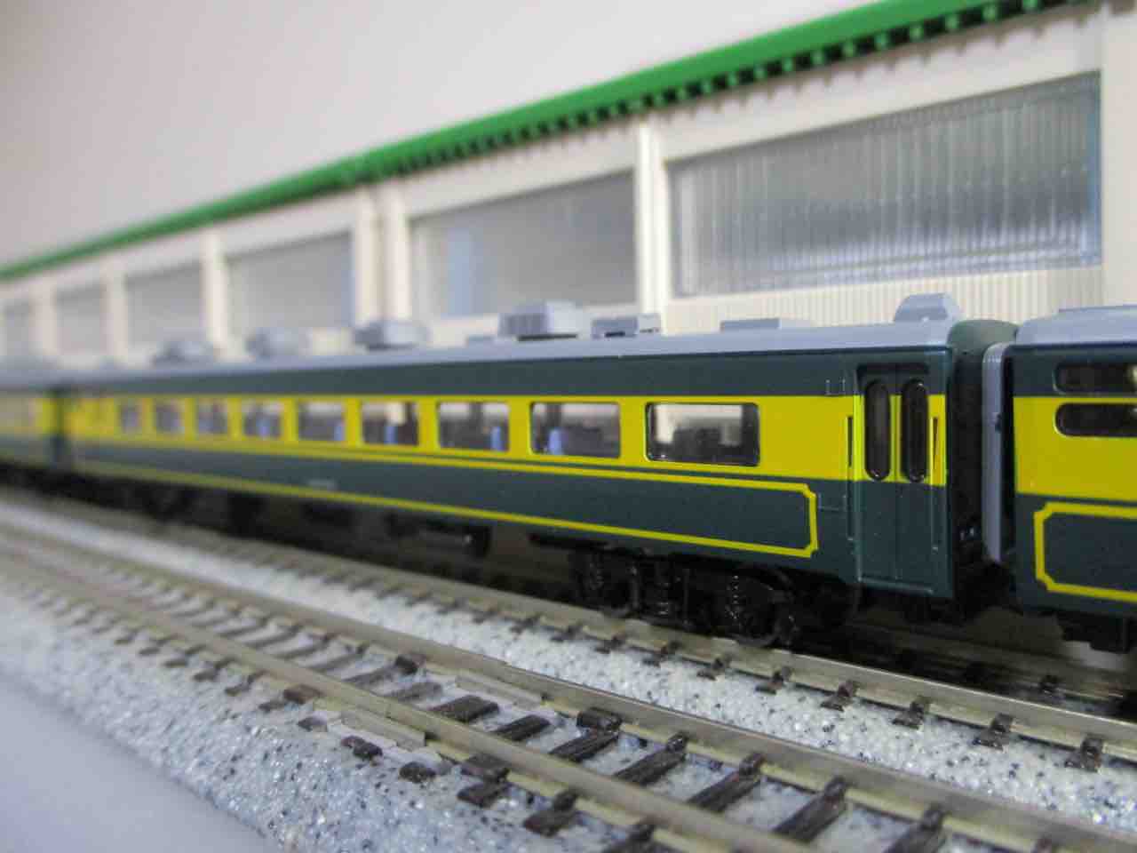 TOMIX 14系700番台 サロンカーなにわ 入線 : 夏島鉄道