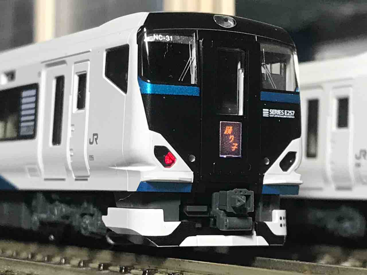 KATO E257系2500番台 踊り子 入線 : 夏島鉄道 KATO E257系2500番台 踊り子 入線 : 夏島鉄道
