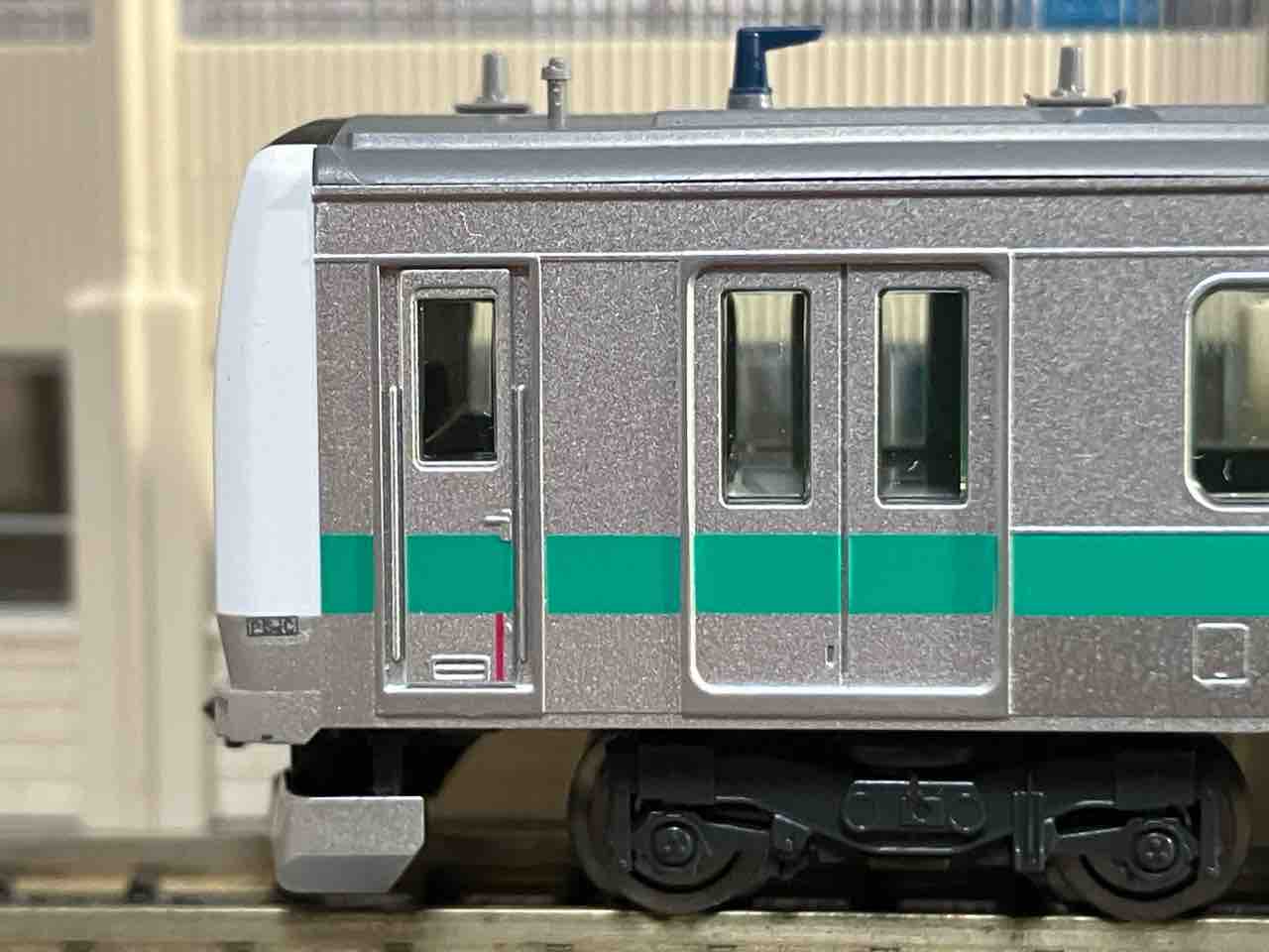TOMIX E233系2000番台 常磐線 入線 : 夏島鉄道 TOMIX E233系2000番台 常磐線 入線 : 夏島鉄道