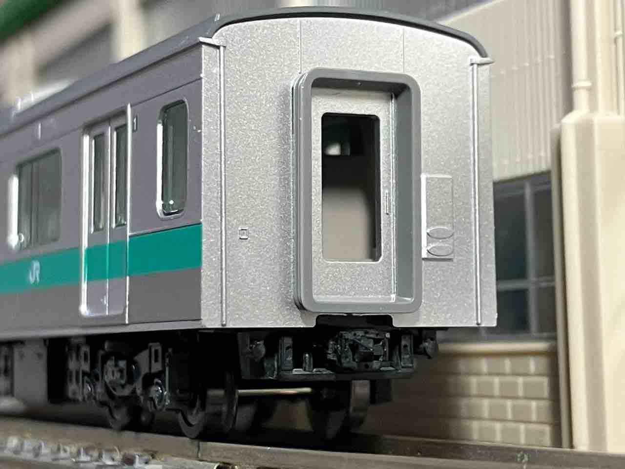 TOMIX E233系2000番台 常磐線 入線 : 夏島鉄道 TOMIX E233系2000番台 常磐線 入線 : 夏島鉄道