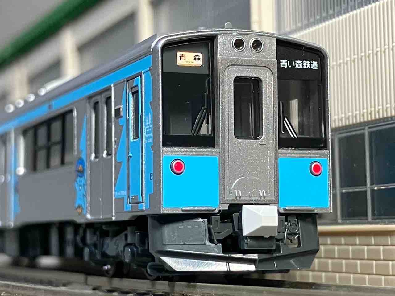 KATO 青い森701系 新ラッピング 入線 : 夏島鉄道