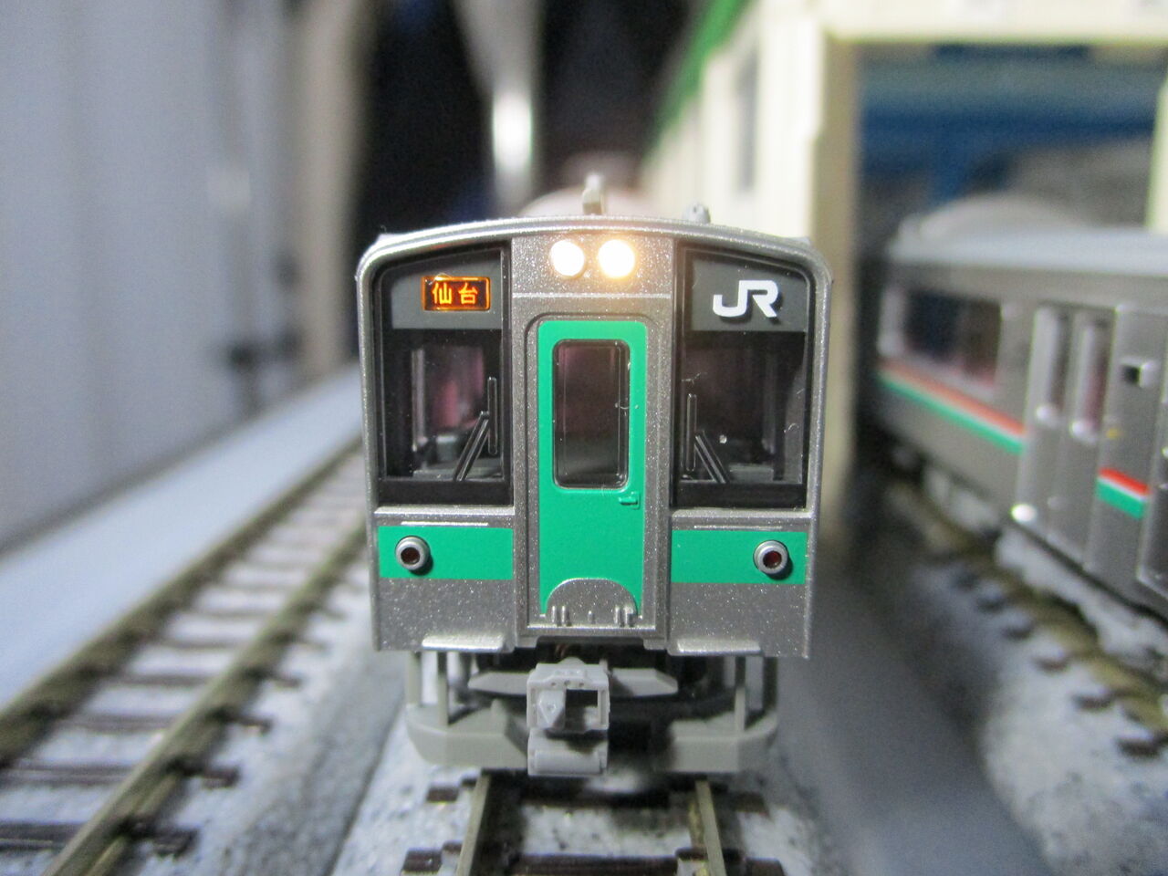 KATO 701系1000番台 仙台色 入線 : 夏島鉄道 KATO 701系1000番台 仙台色 入線 : 夏島鉄道