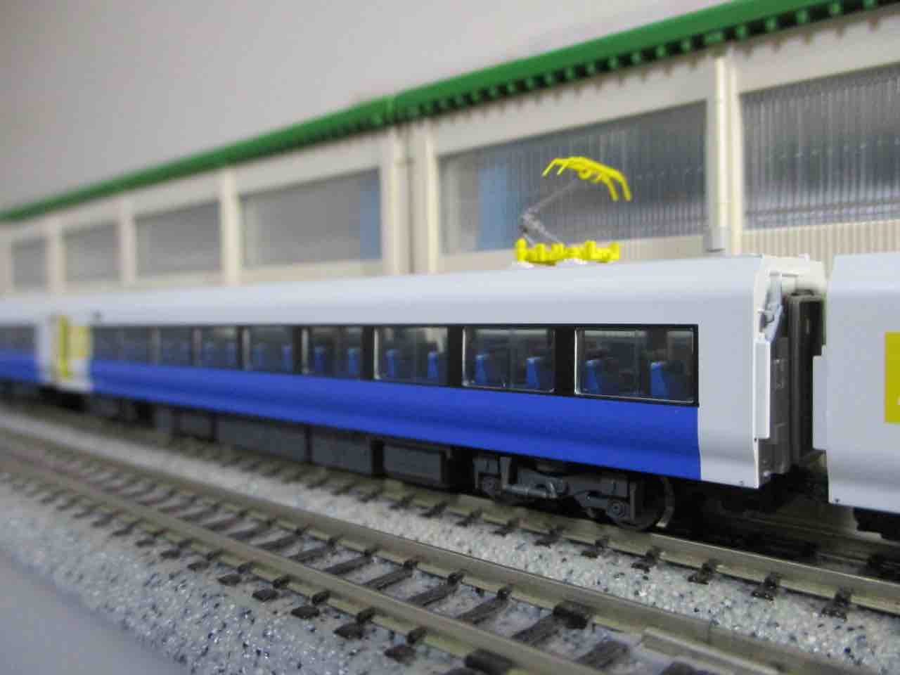 マイクロエース E257系500番台 原型スカート 入線 : 夏島鉄道