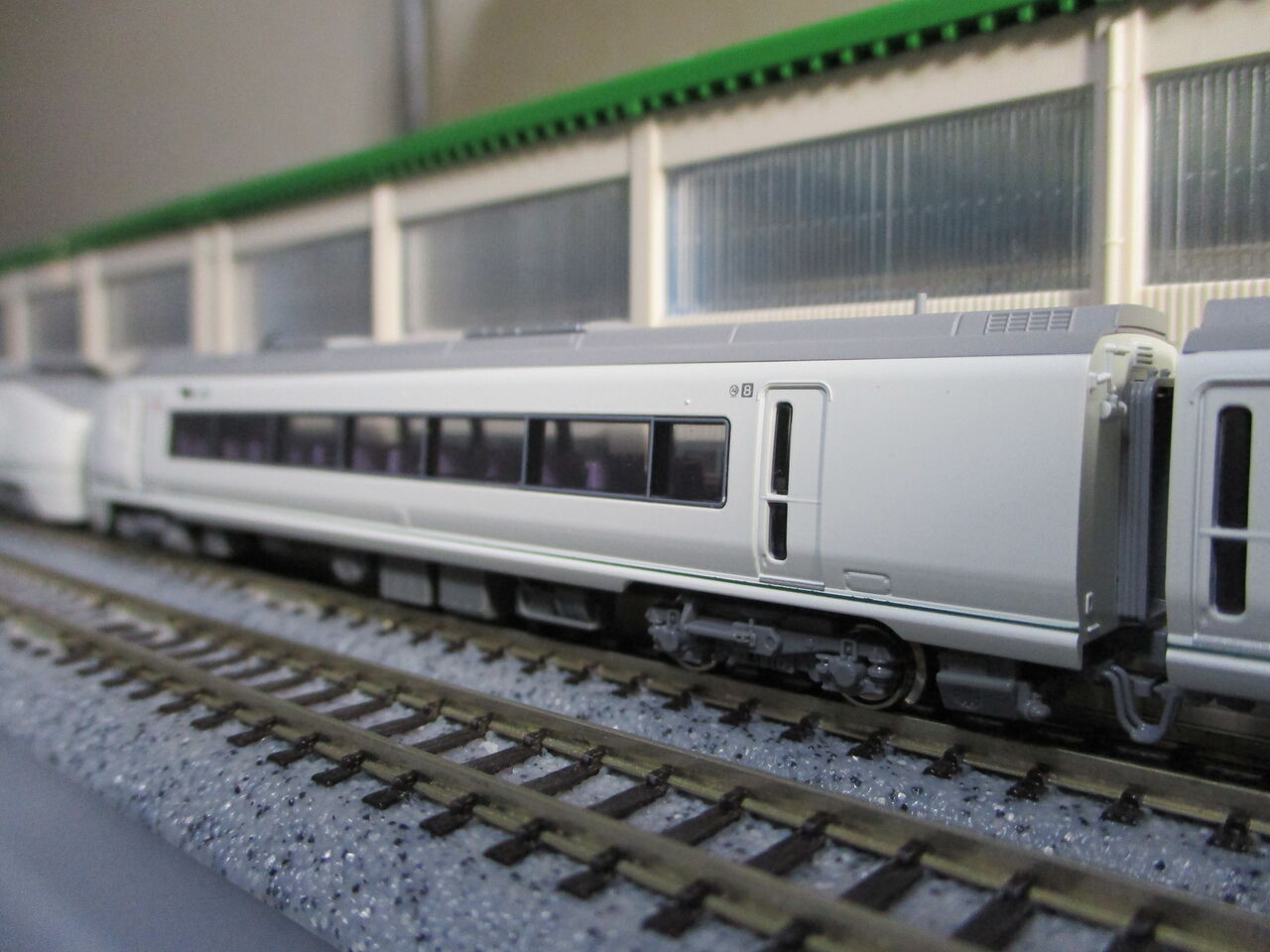 KATO 651系 スーパーひたち 入線 : 夏島鉄道