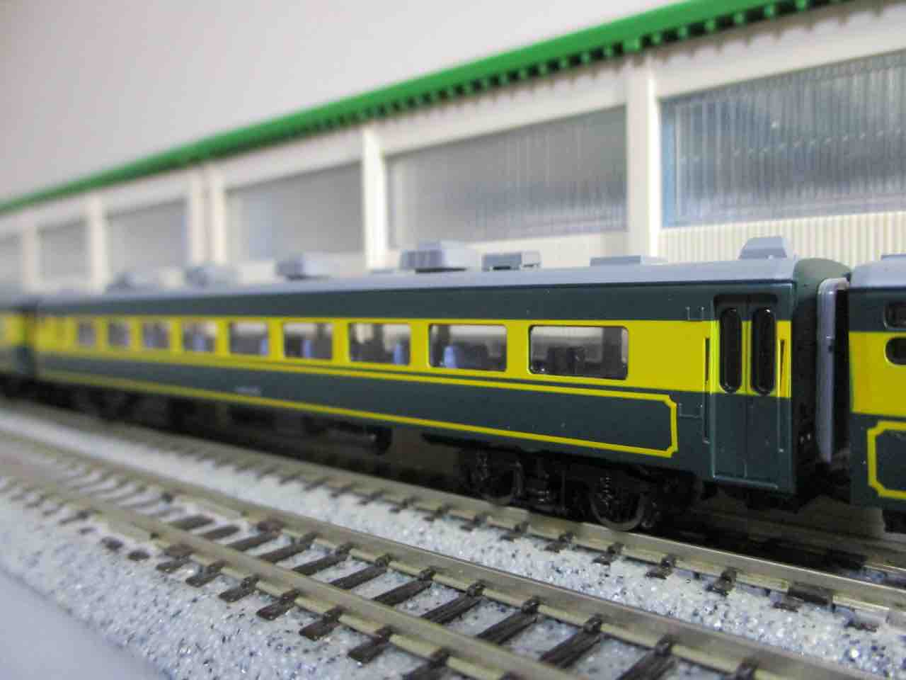 TOMIX 14系700番台 サロンカーなにわ 入線 : 夏島鉄道