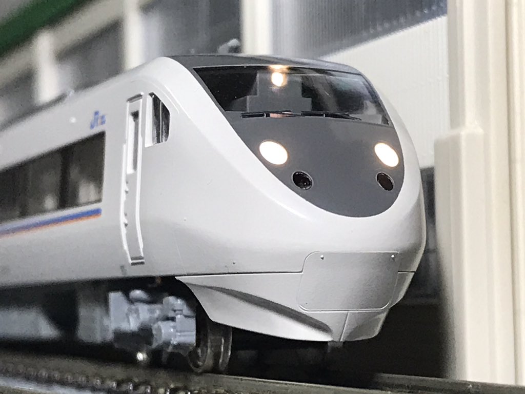 KATO 681系 しらさぎ 入線 : 夏島鉄道