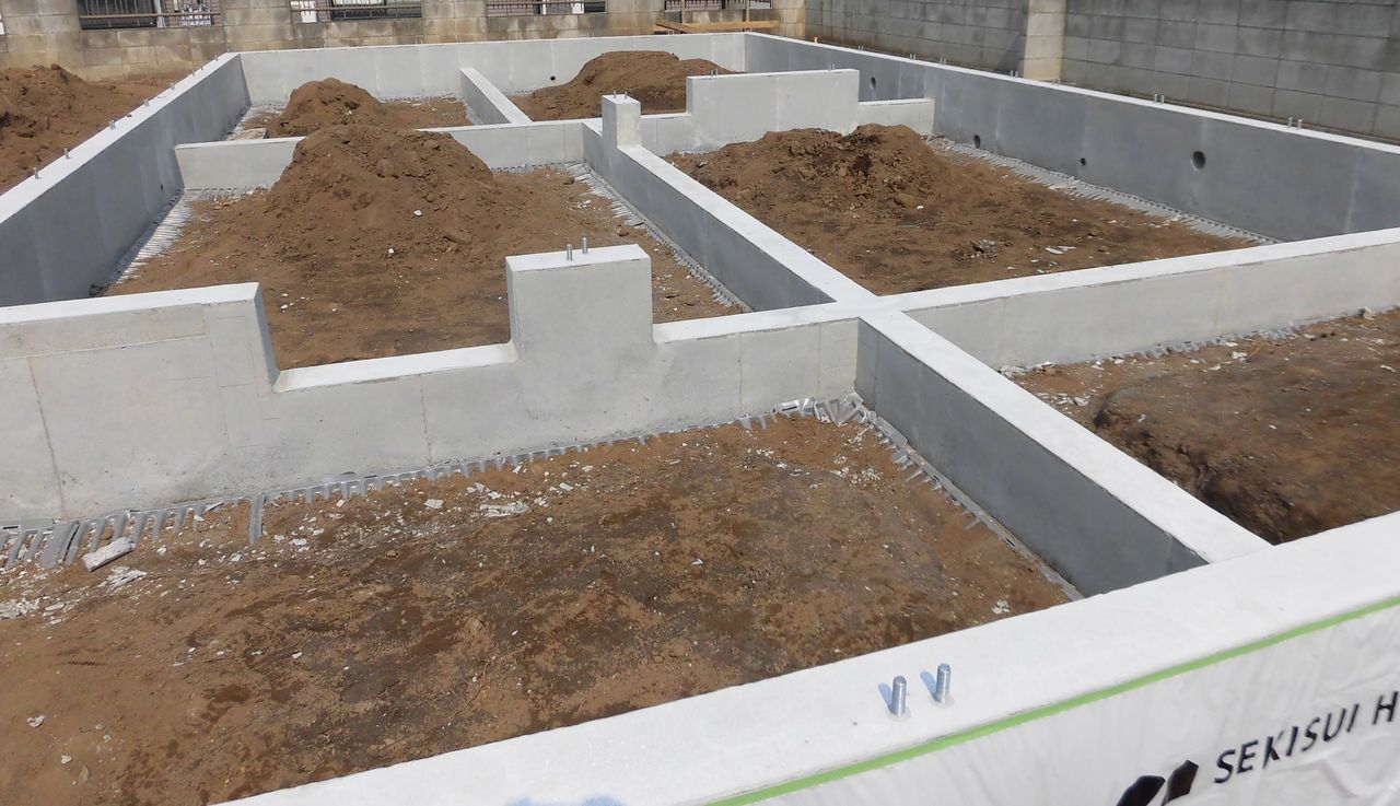 基礎工事編 着工11日目 型枠解体 はじめての家づくり 家建てたエイ