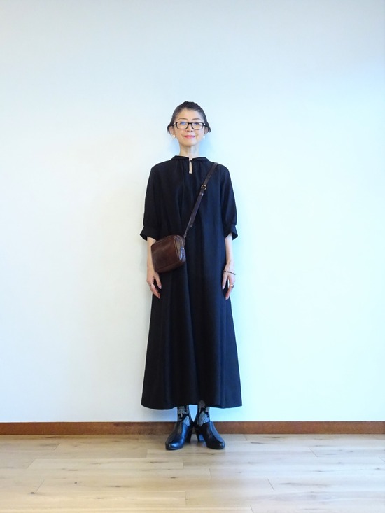 atelier naruseリネンドレス黒 (4)