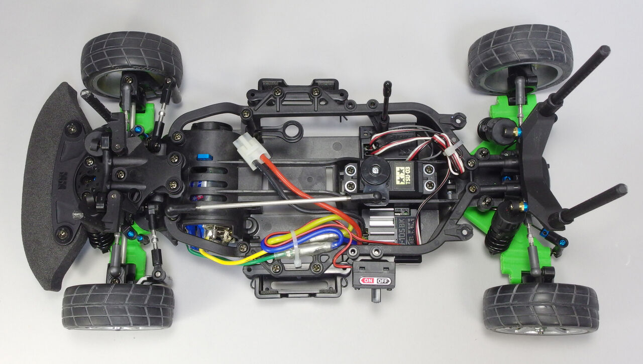 リ*ん様 古いラジコン・シャーシ・部品まとめ RC改造] M-07 CONCEPT → FF