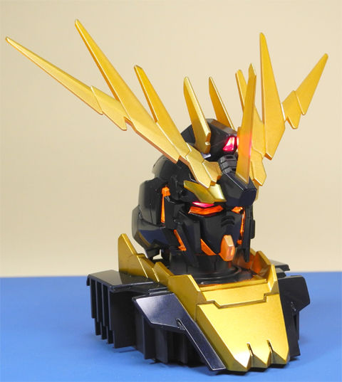 ☆劇場限定ユニコーンガンダム・バンシィ ヘッドディスプレイ