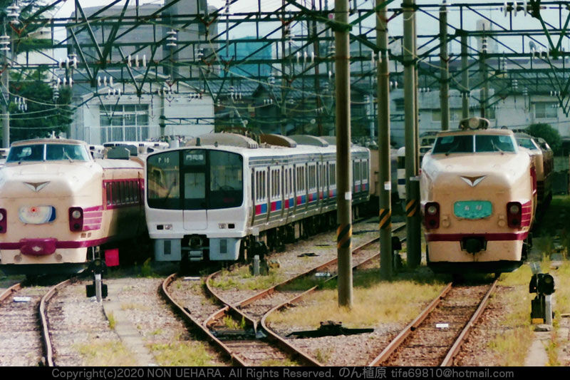 811系の日/昔の811系の写真より【鹿児島】鹿児島市電600形,キハ