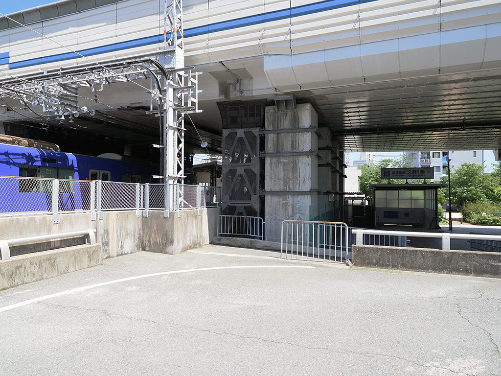 久寿川駅（阪神電鉄）_2023年3月 のんびり・ゆっくり楽しんでいます
