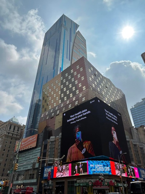 B5B44696-34C2-4A7D-89B7-2CCE52D714CB