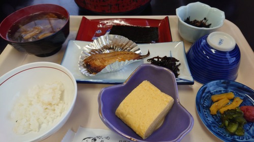 DSC_0000_BURST20220819075857428