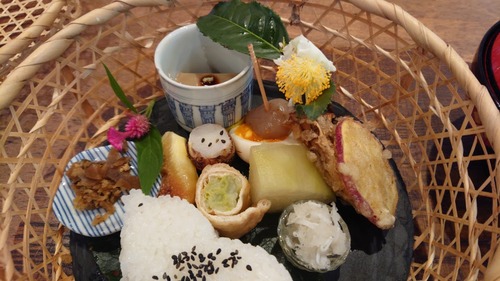 DSC_0000_BURST20190928111308539