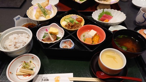 DSC_0000_BURST20230519122323683