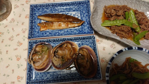 DSC_0000_BURST20200516185427321