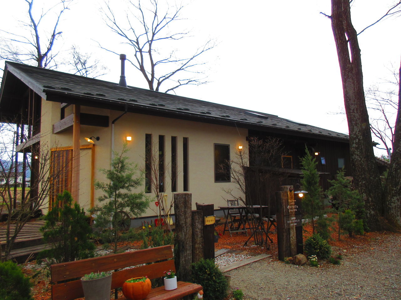 やっと来れた～「Cafe Entotu（カフェえんとつ」様 : 呑ん子の放浪記