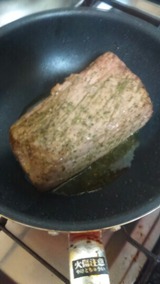 ローストビーフ焼く
