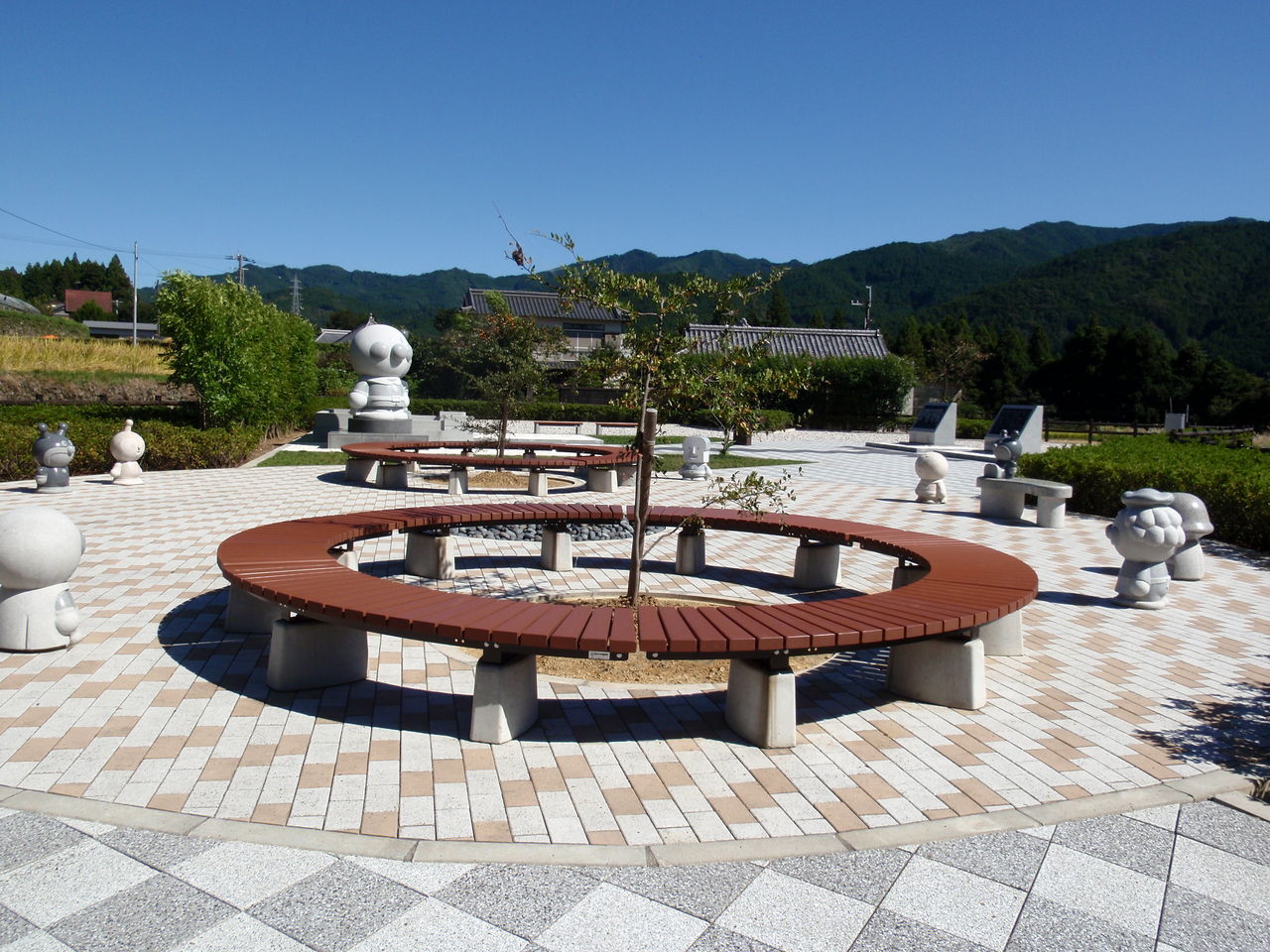 やなせたかし朴ノ木 ほおのき 公園 高知のんのんお散歩 やなせたかし朴ノ木 ほおのき 公園 高知のんのんお散歩