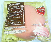 いちごづくしのしっとりメロンパン (ローソン)