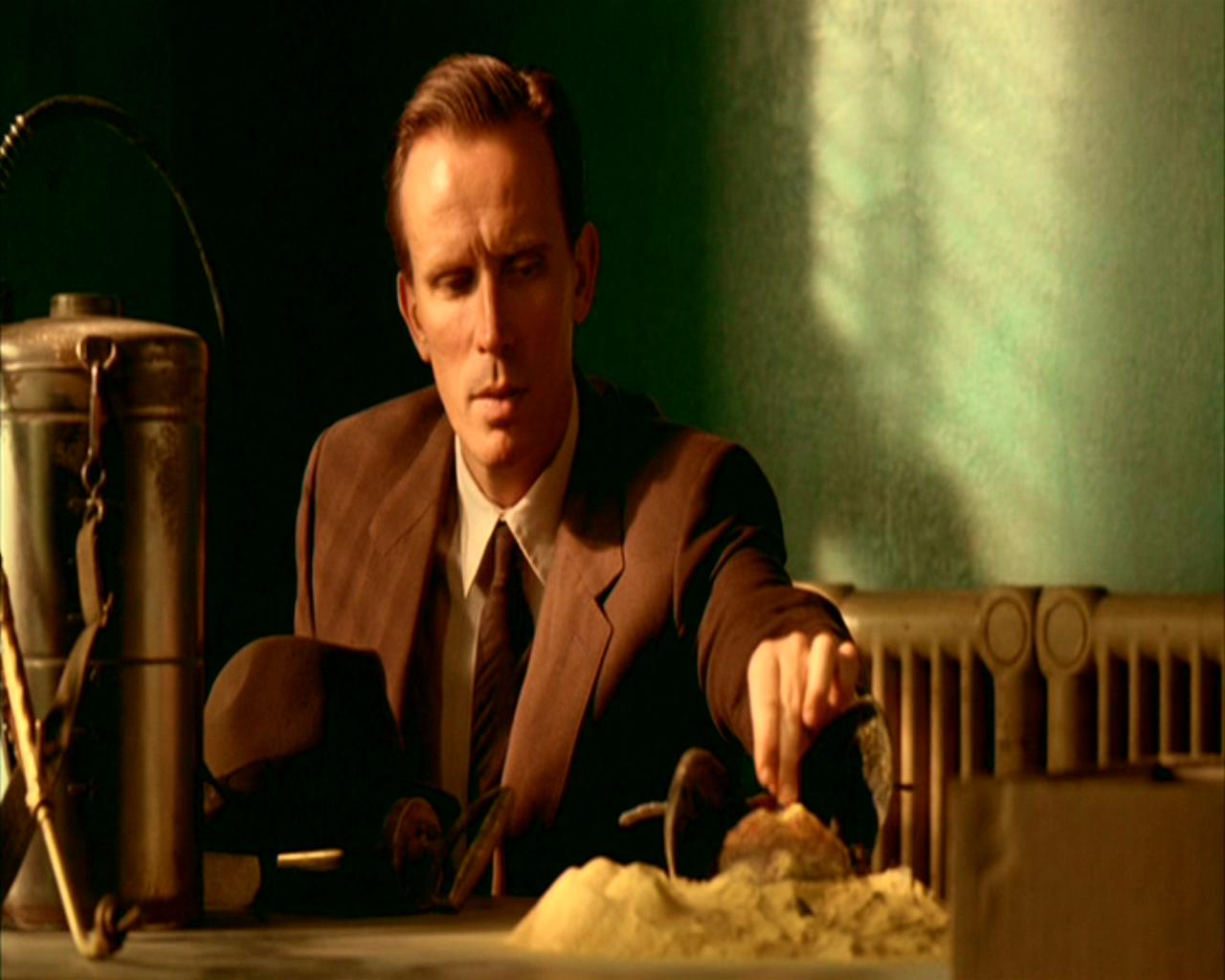 裸のランチ ムーｂチップ