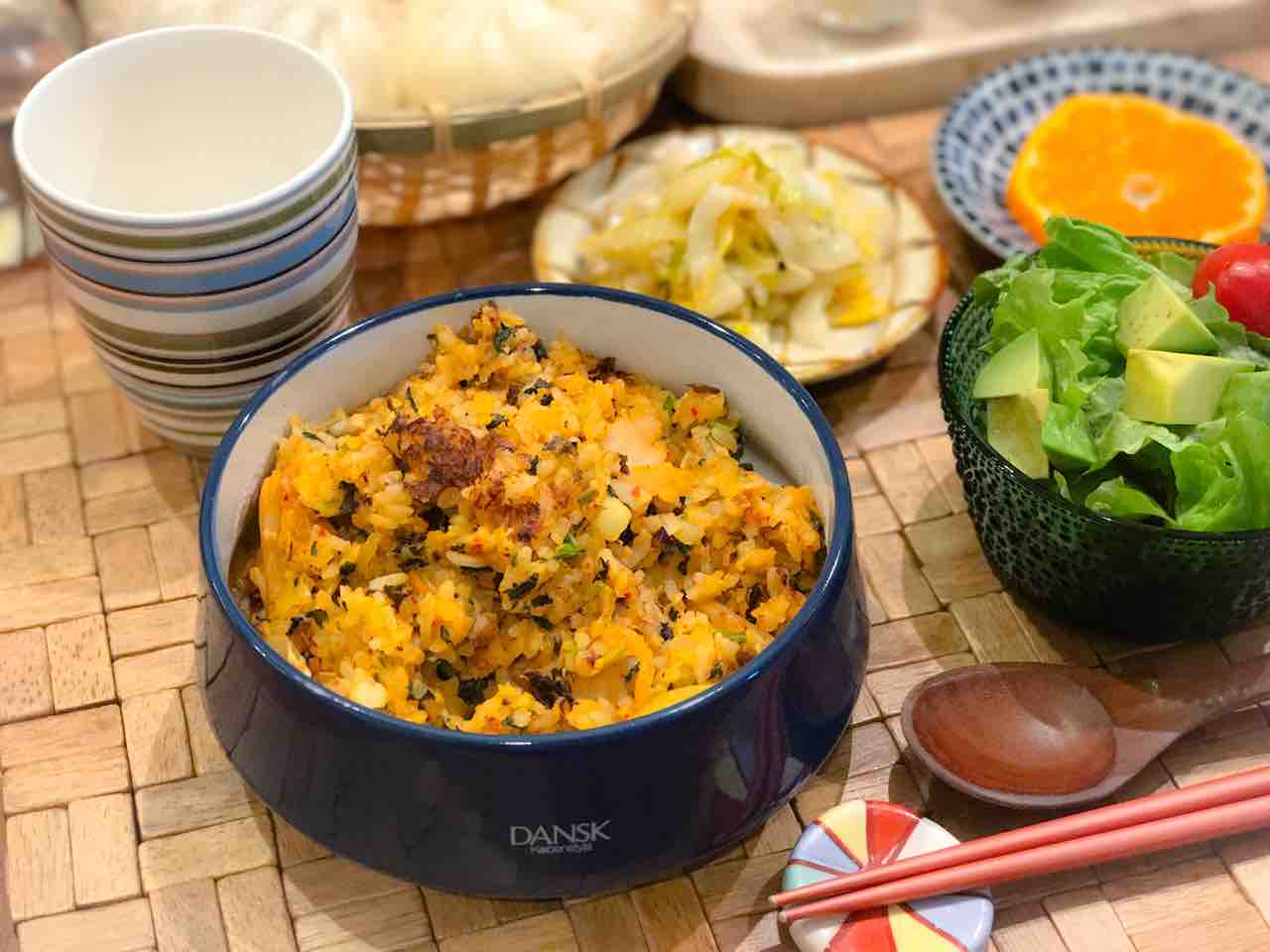 献立 野菜たっぷりキムチチャーハンと肉まんで夜ごはん のんすけのおいしいくらしと簡単オシャレシピ