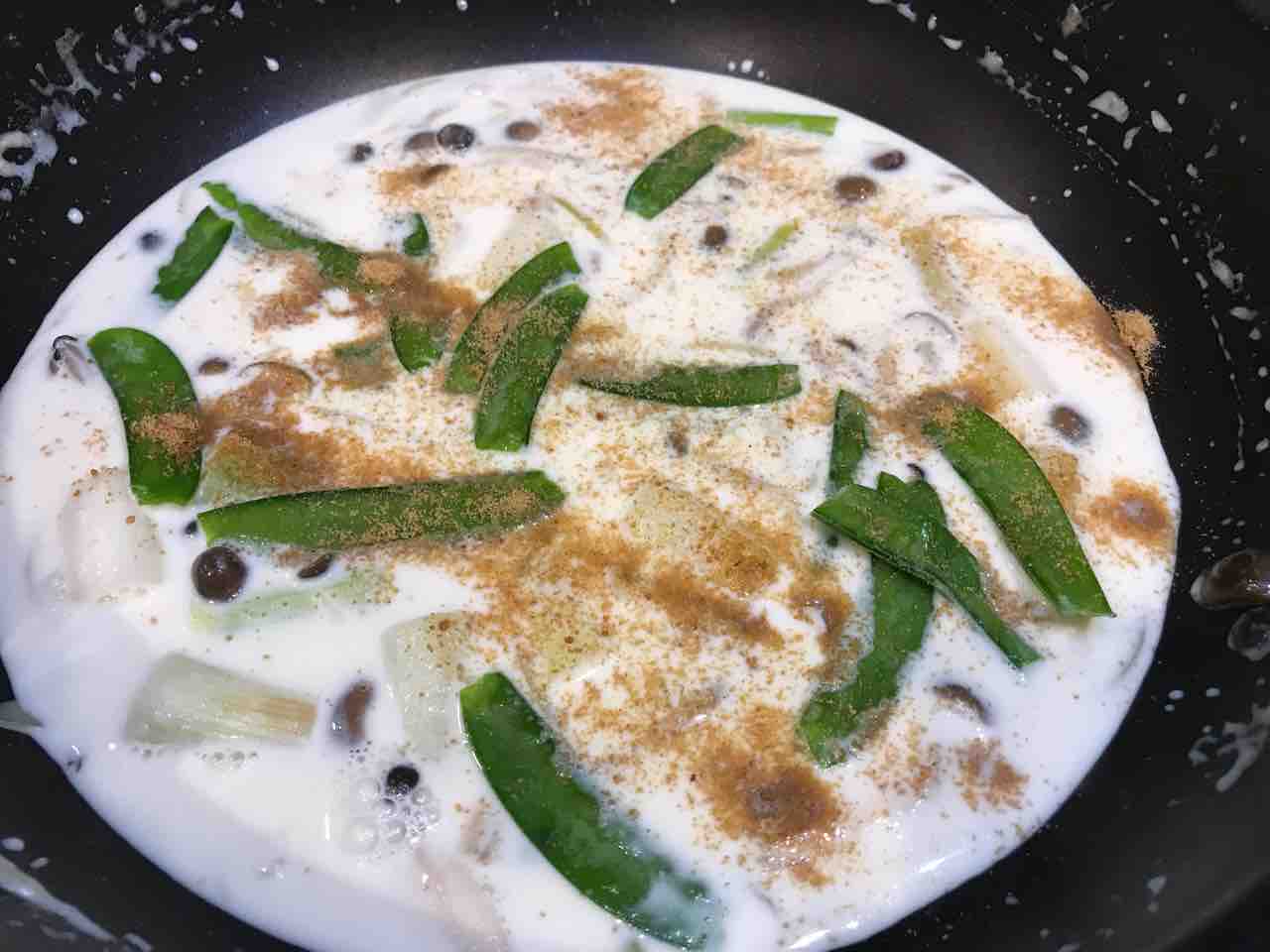 レシピ 献立 鮭のクリーム煮レシピとピラフの献立 のんすけのおいしいくらし