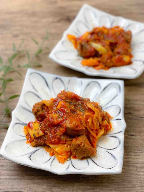 レシピ・投稿】ミートボールとキャベツのトマト煮 : のんすけの